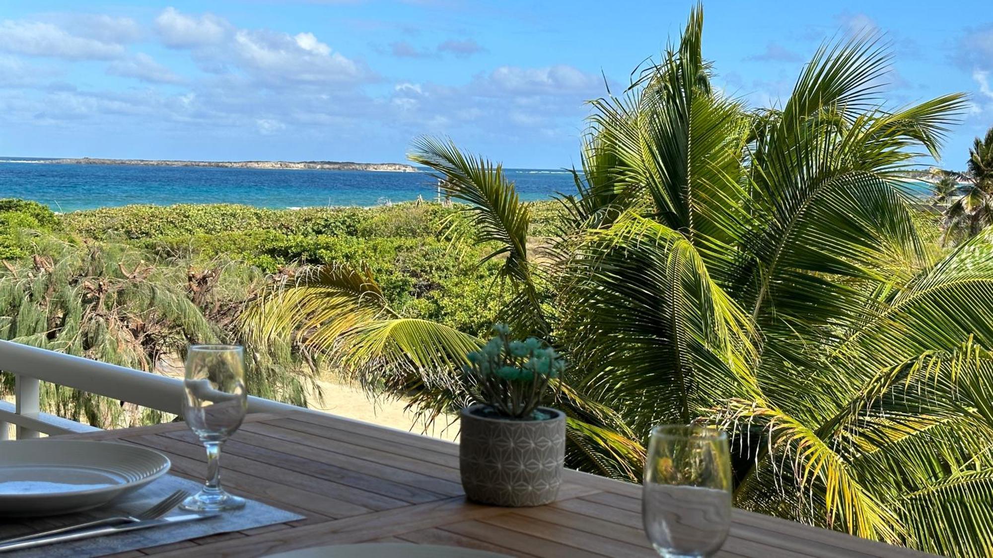 Reves De Tropiques - Grands Studios Avec Piscine Vue Ocean Acces Plage Direct Cul de Sac Exteriör bild